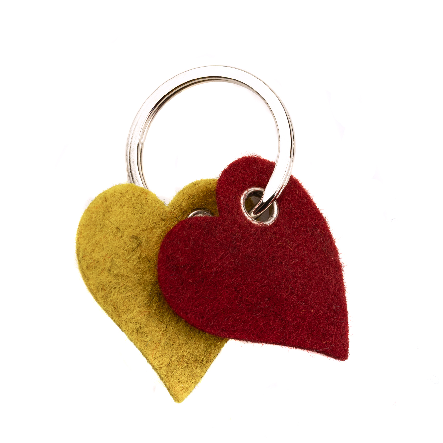 Die Abbildung zeigt ein Schlüsselherzchen, einen Schlüsselring mit zwei Herzen aus Filz daran